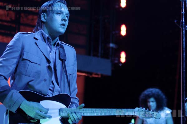 ARCADE FIRE - 2010-07-05 - PARIS - Casino de Paris - 